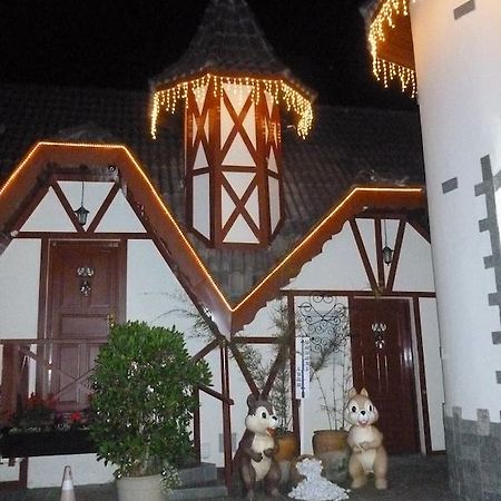 Pousada Dos Esquilos Campos do Jordão Zewnętrze zdjęcie